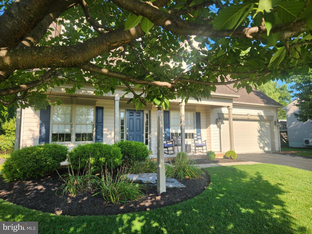 342 N LOCUST STREET