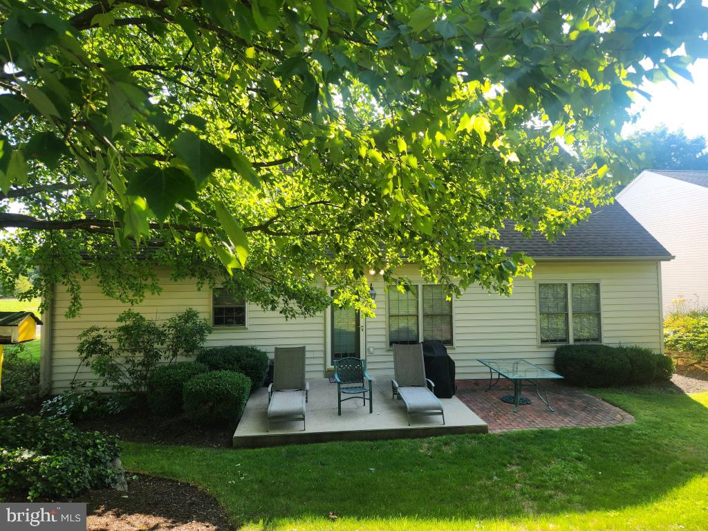 342 N LOCUST STREET