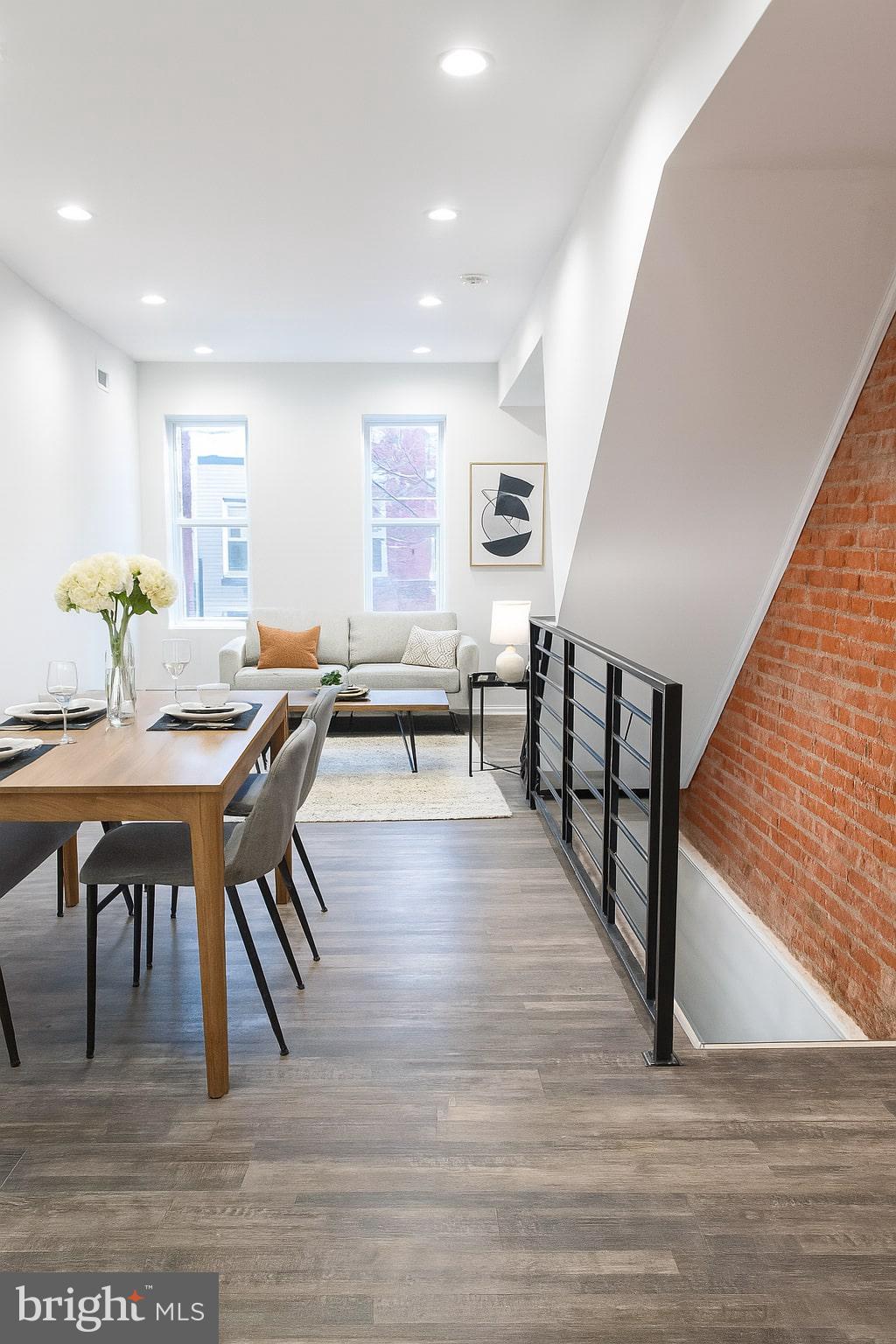 NORRIS SQUARE - Residential