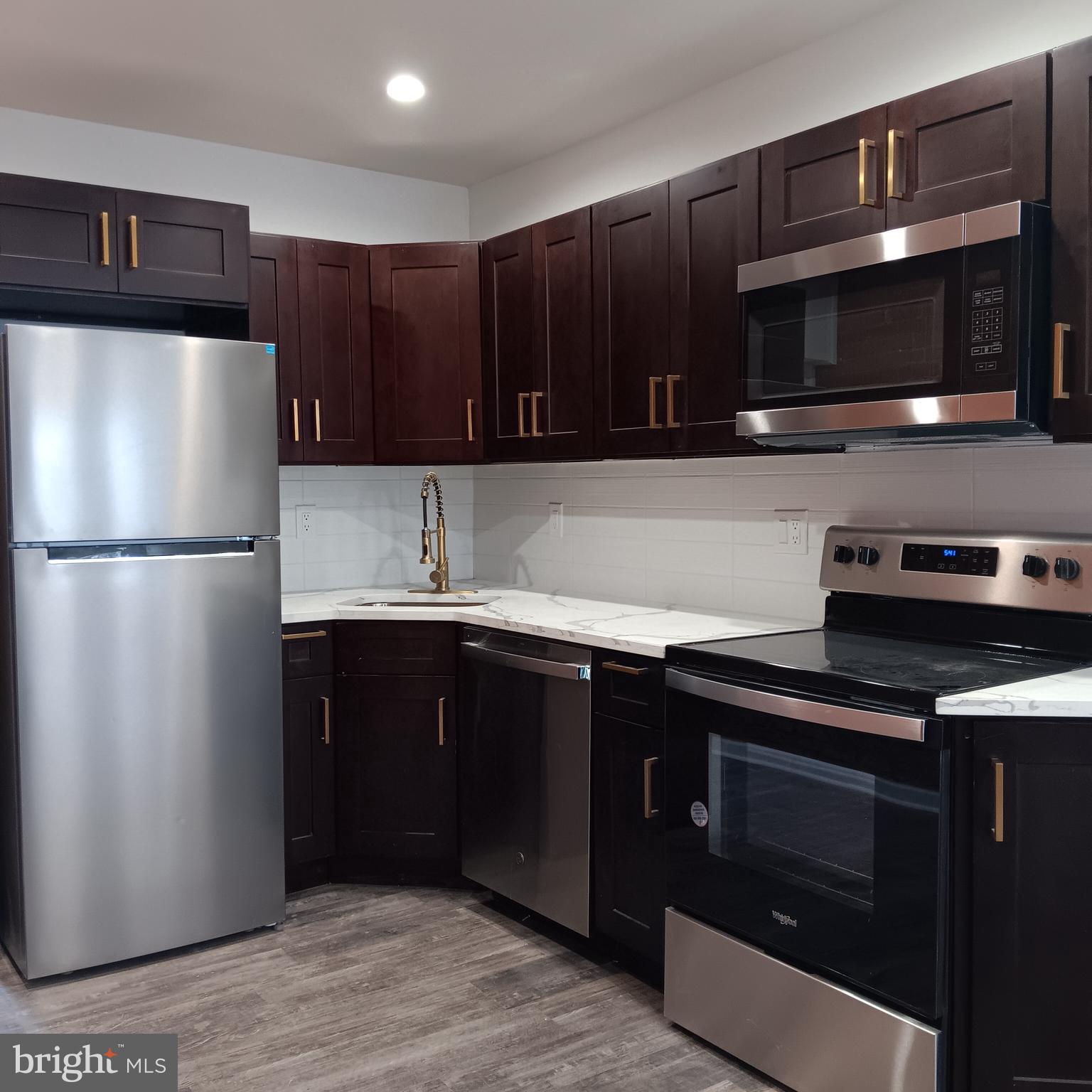 NORRIS SQUARE - Residential