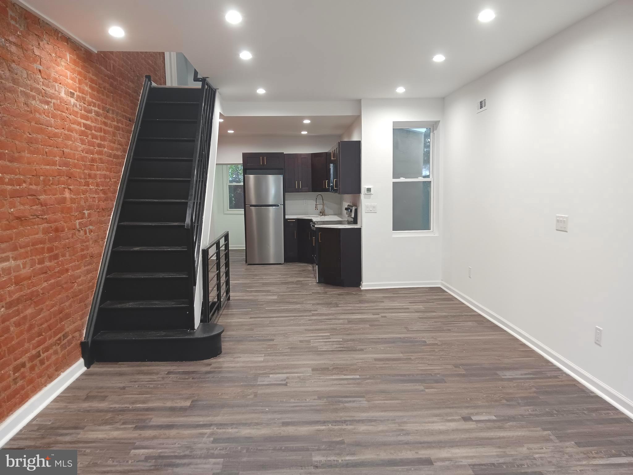 NORRIS SQUARE - Residential