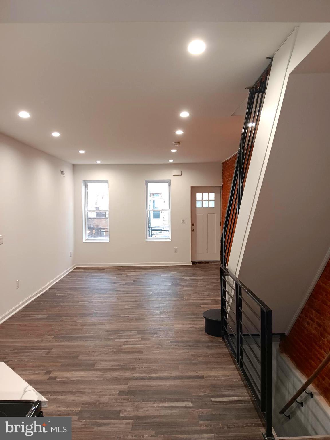 NORRIS SQUARE - Residential