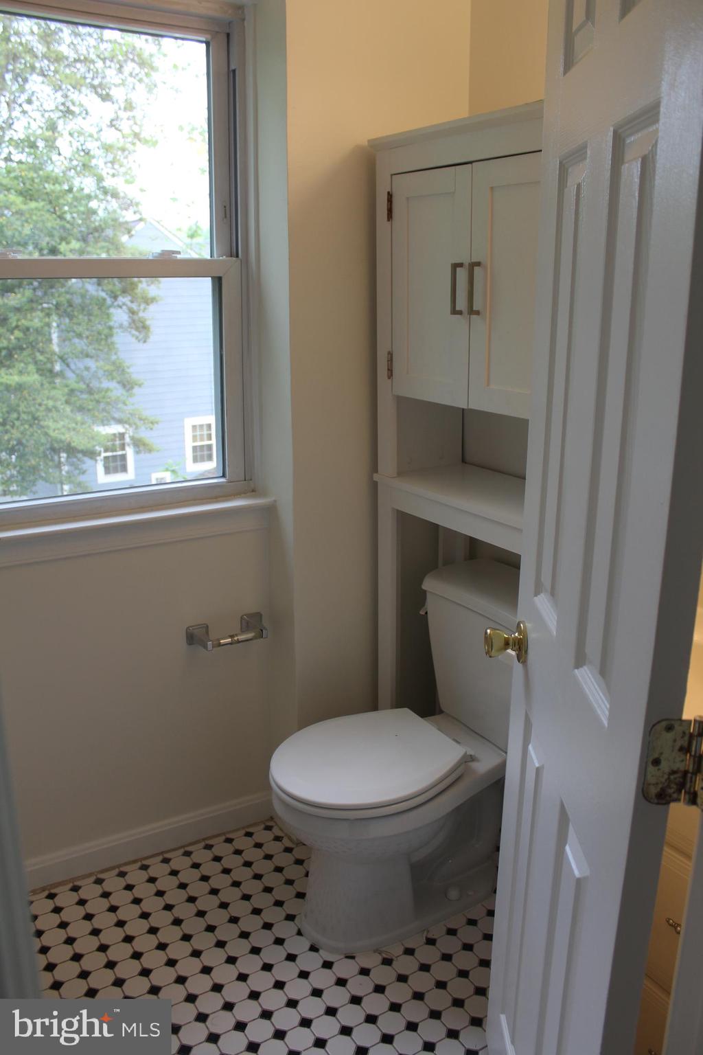 DOMINION HILLS - Residential Lease