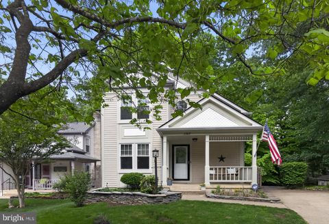 Photo of 11969 Holly View Drive, WOODBRIDGE, VA 22192 (MLS # VAPW2118336)