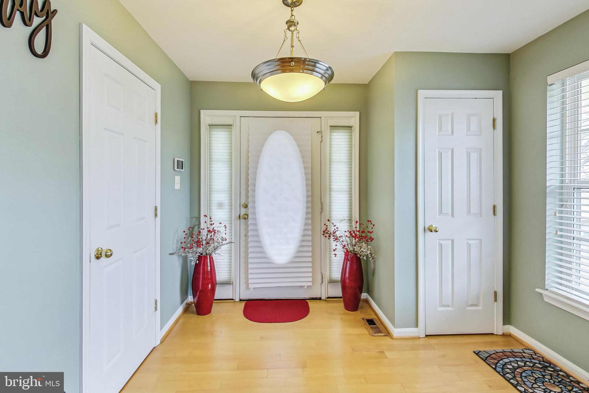 GOLDSBOROUGH MANOR - Residential