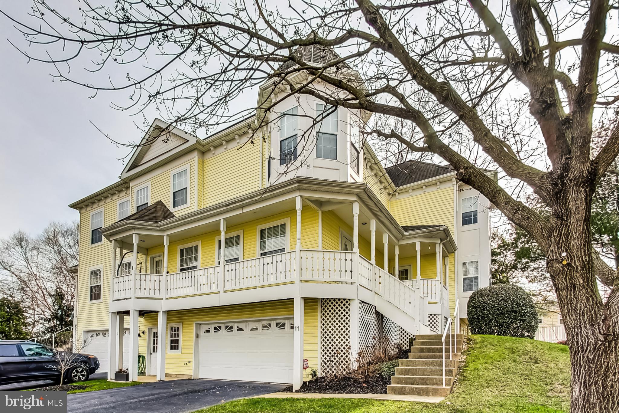 GOLDSBOROUGH MANOR - Residential