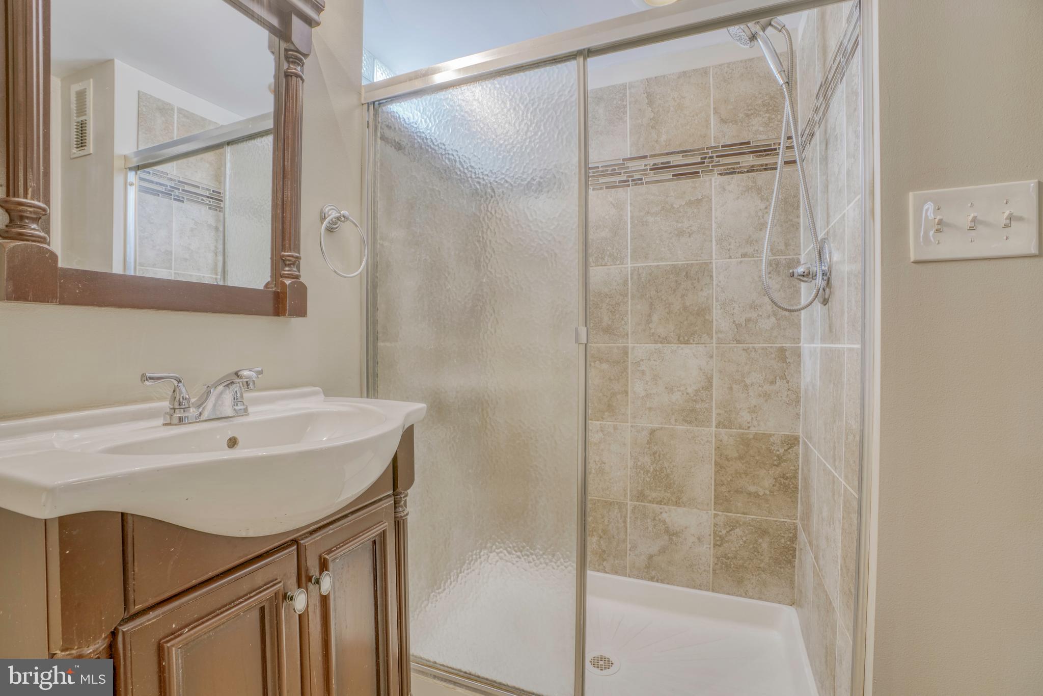 PARKVILLE - Residential