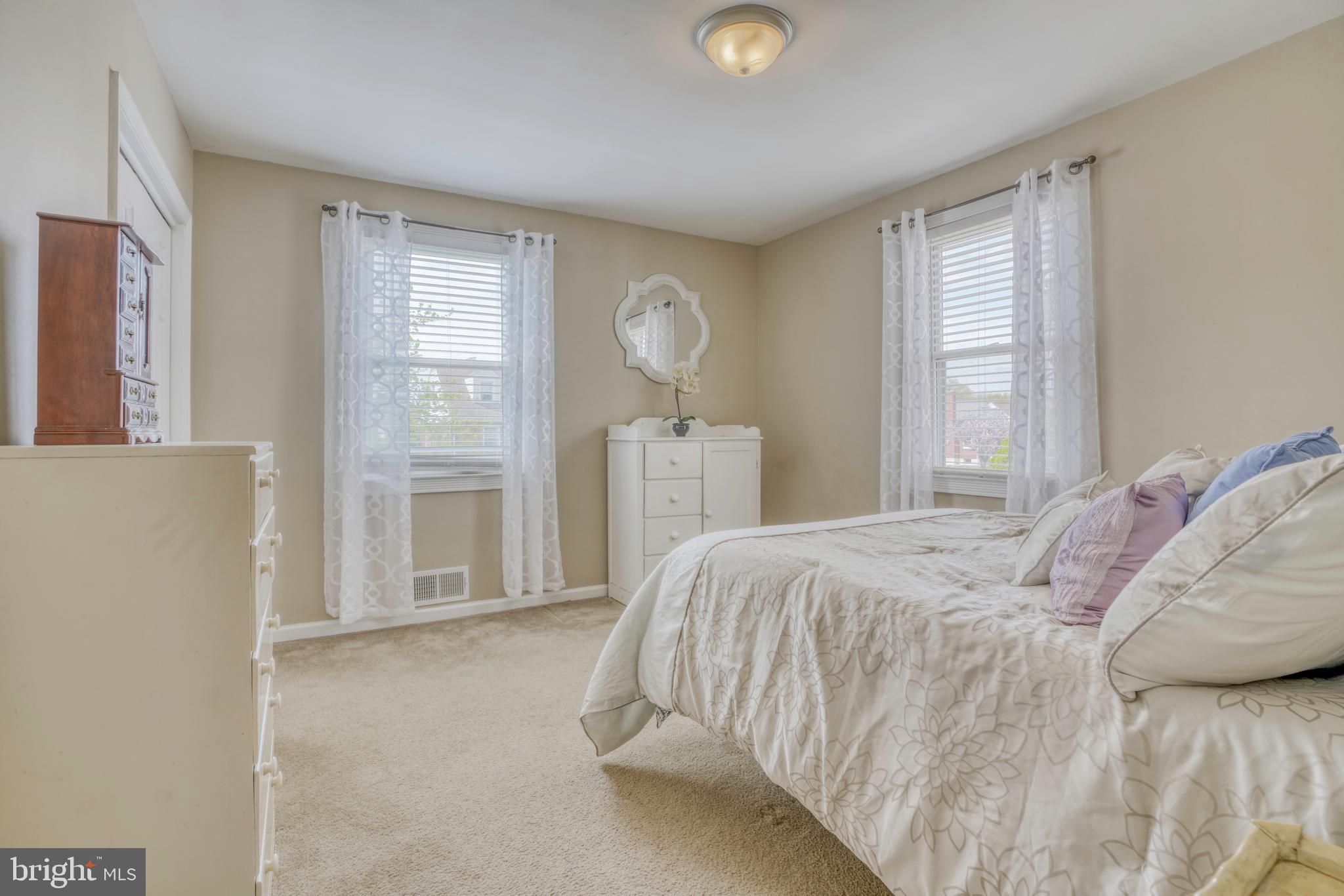 PARKVILLE - Residential