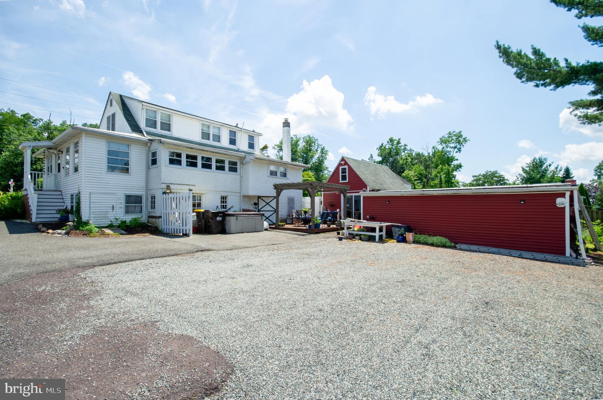1593 GILBERTSVILLE ROAD