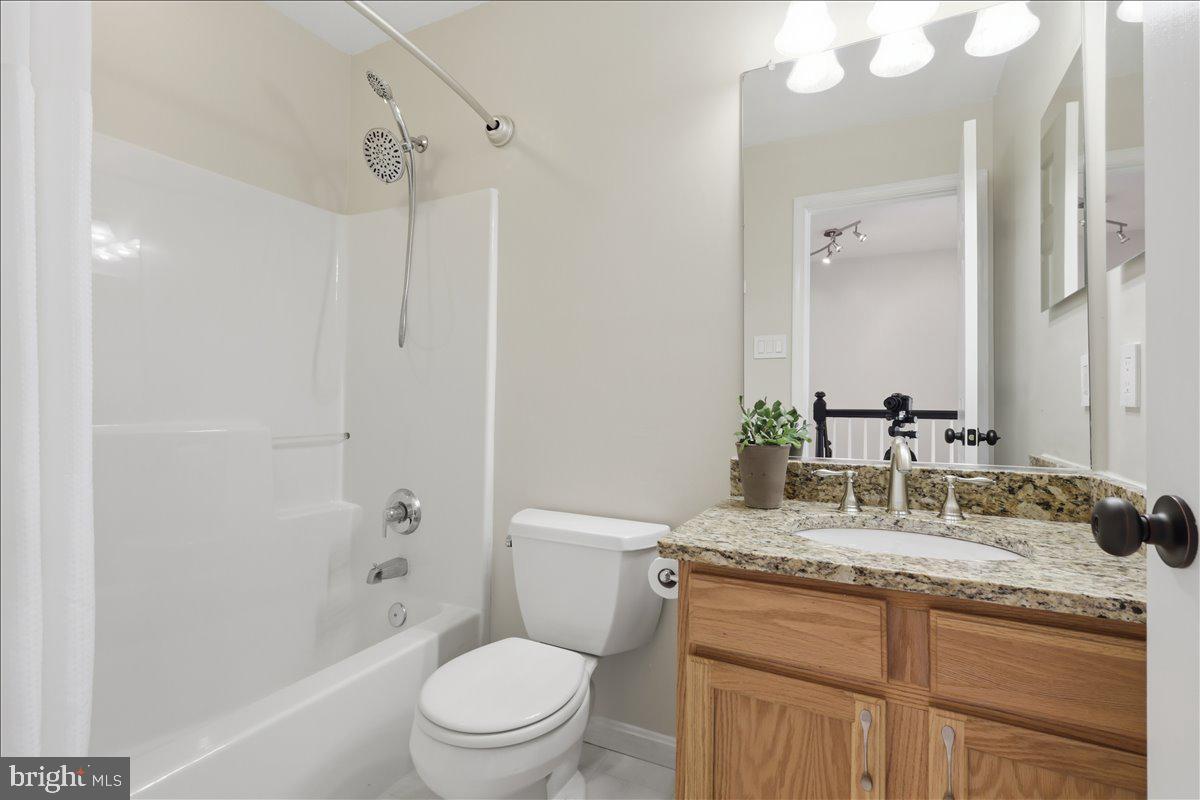 NEW MARKET WEST - Residential