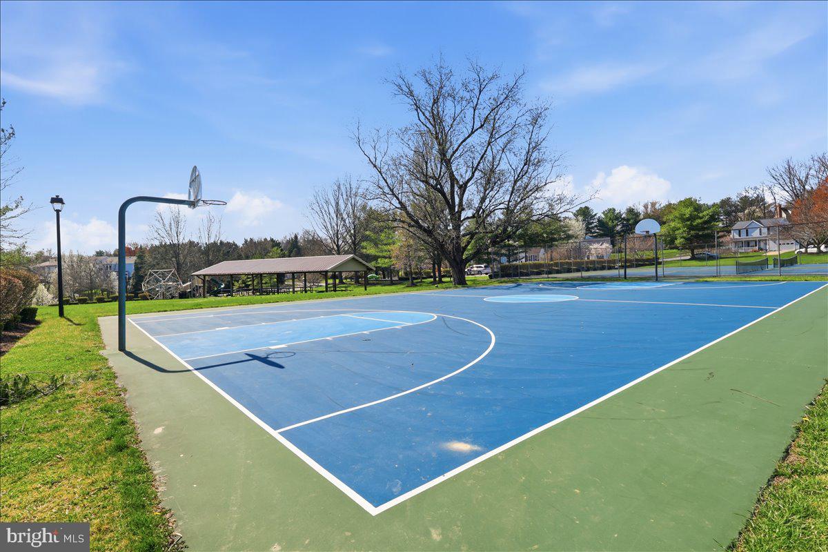 NEW MARKET WEST - Residential