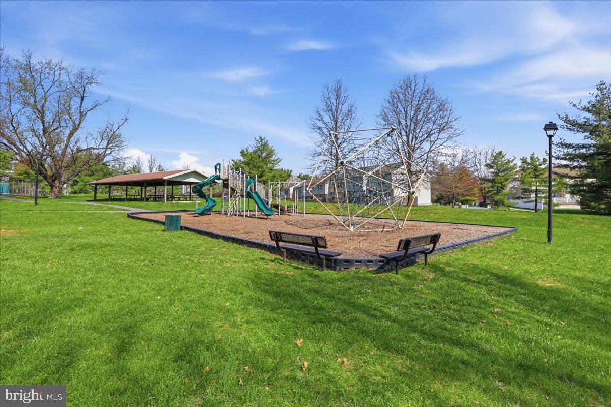 NEW MARKET WEST - Residential