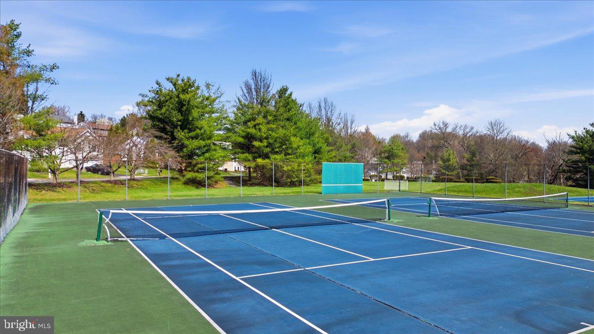 NEW MARKET WEST - Residential