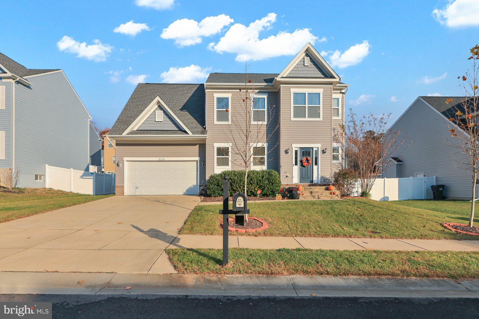 ELIZABETH HILLS PHASE 4 - Residential