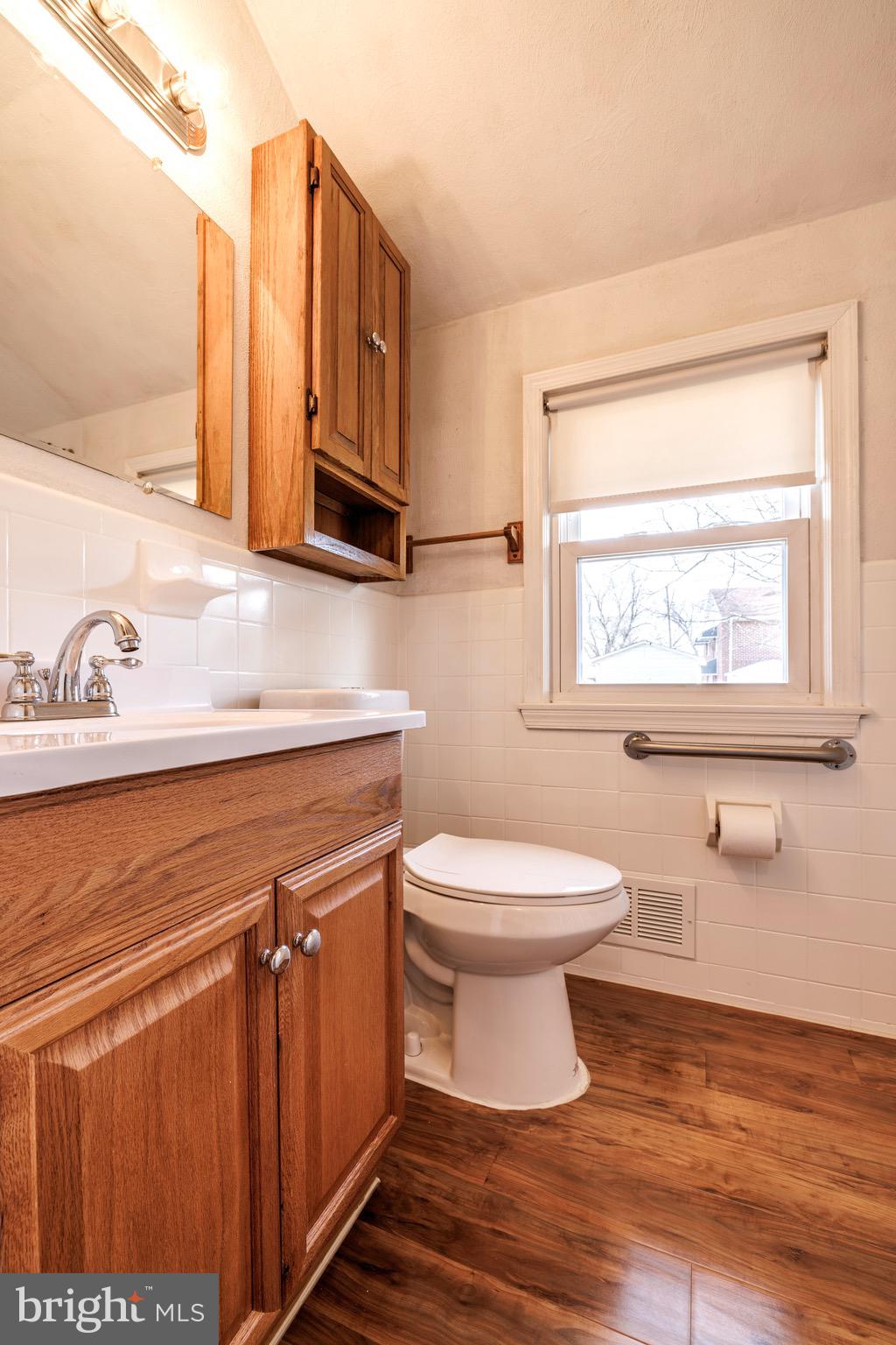 NEW CARROLLTON - Residential