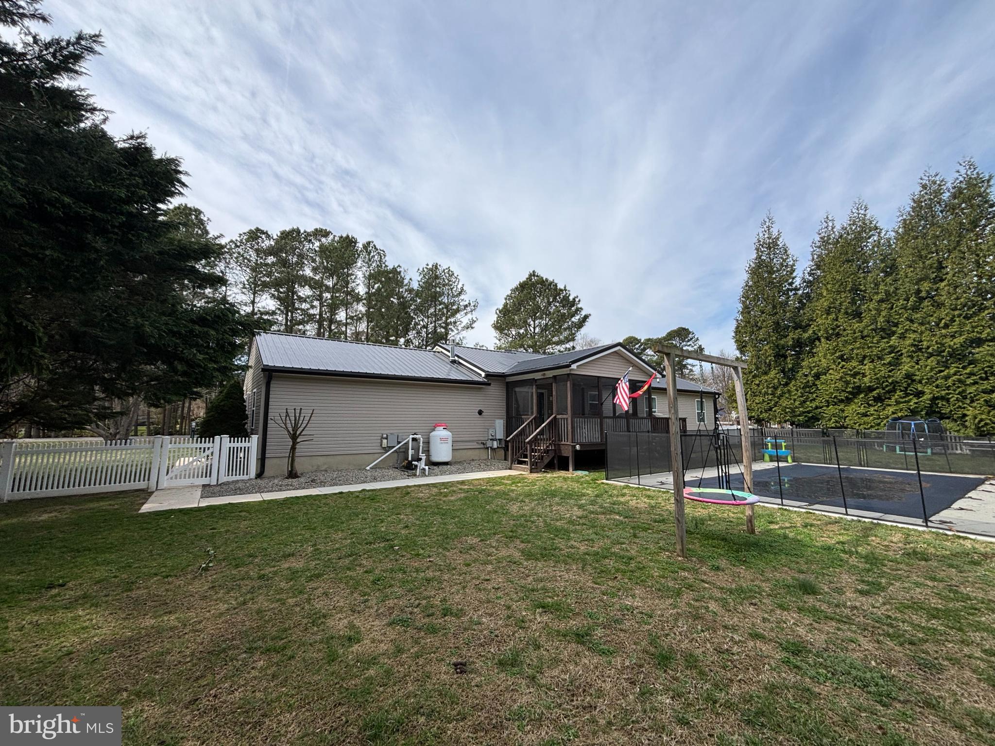 OVERBROOK SHORES - Residential