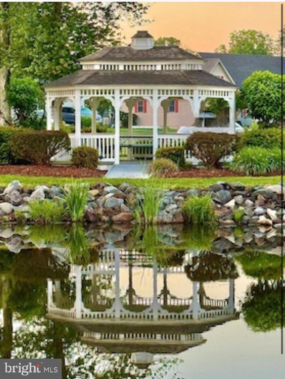 OVERBROOK SHORES - Residential