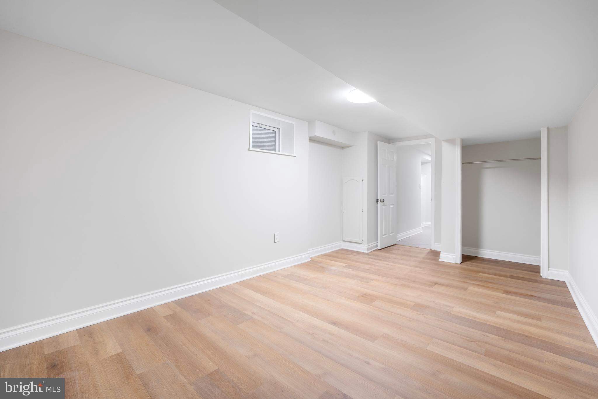 PT ROCKVILLE TWN RES 3 - Residential