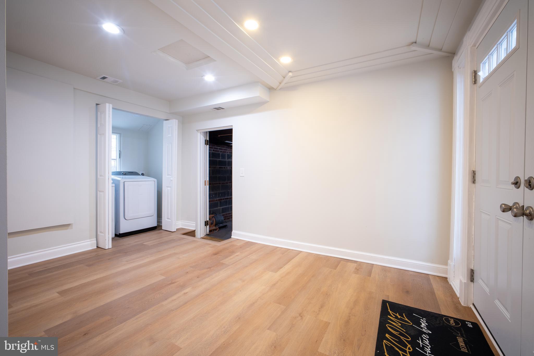 PT ROCKVILLE TWN RES 3 - Residential