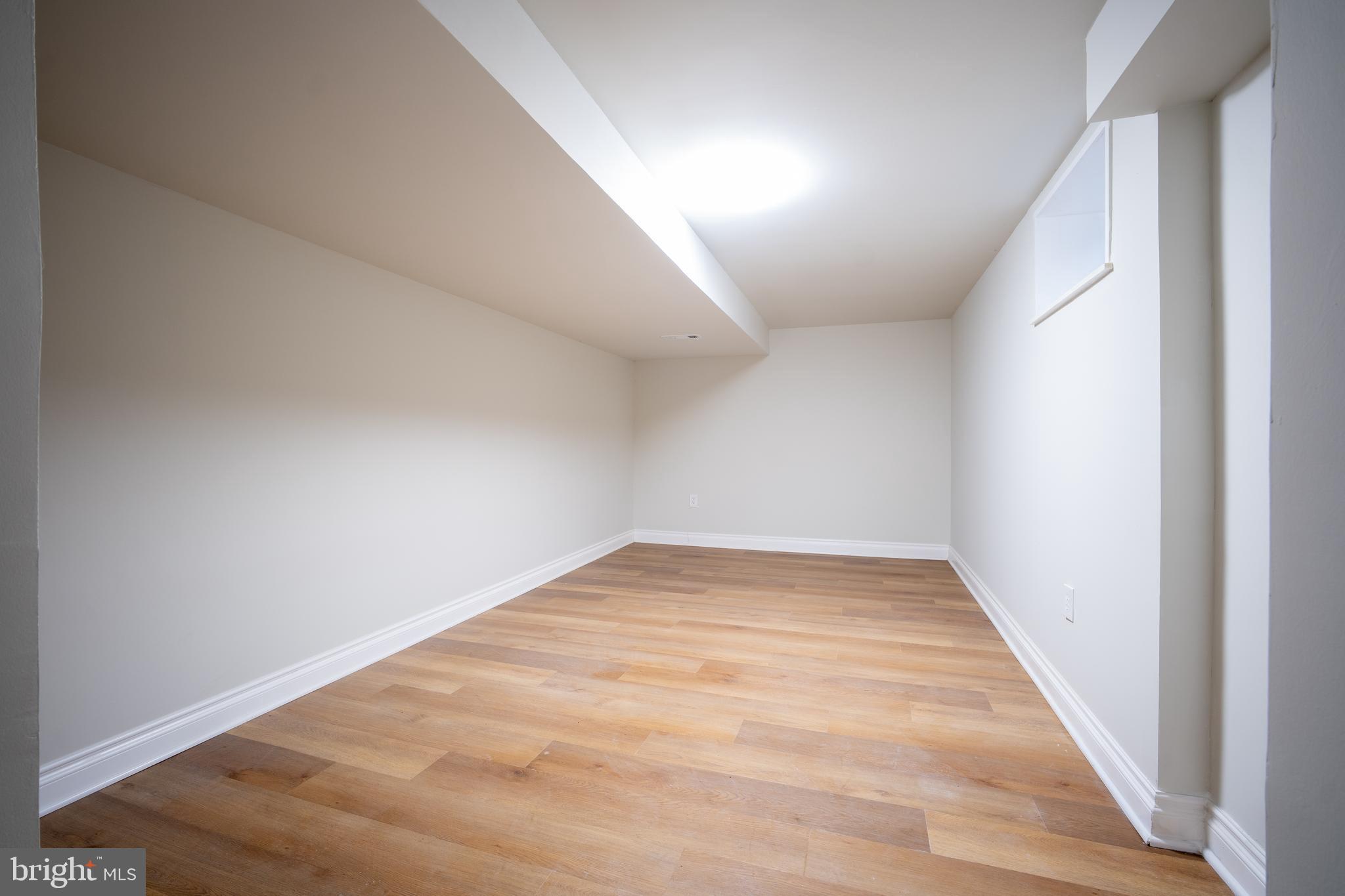 PT ROCKVILLE TWN RES 3 - Residential