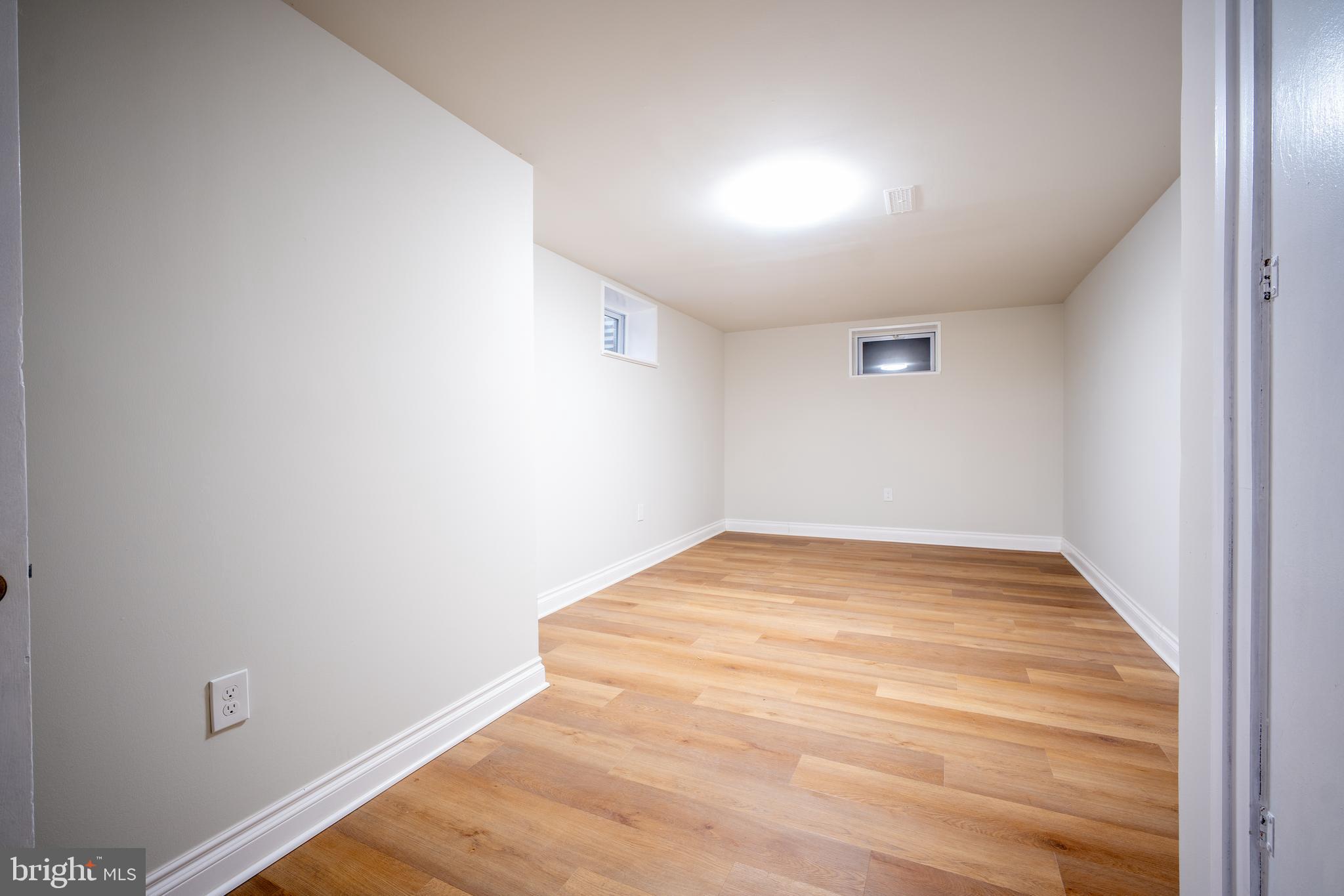 PT ROCKVILLE TWN RES 3 - Residential