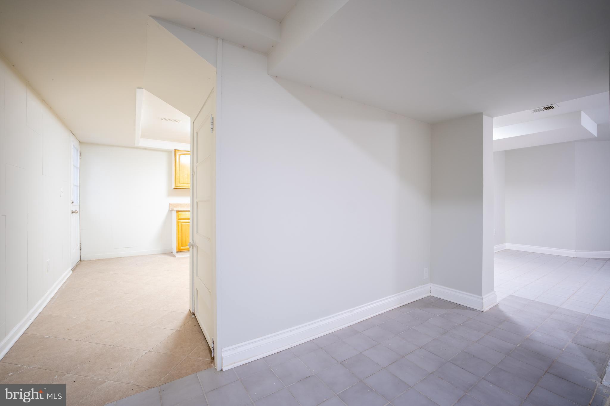 PT ROCKVILLE TWN RES 3 - Residential