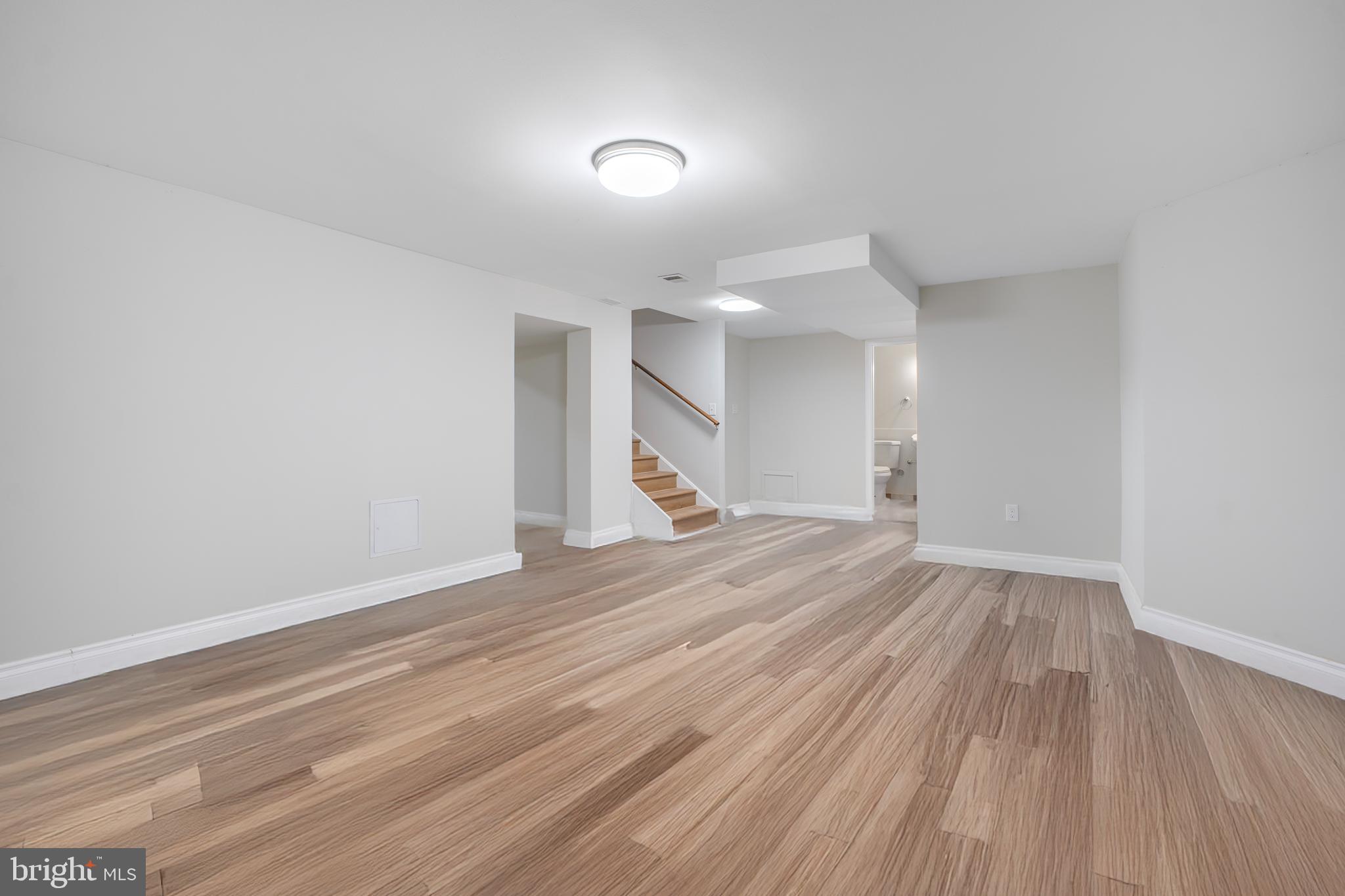 PT ROCKVILLE TWN RES 3 - Residential