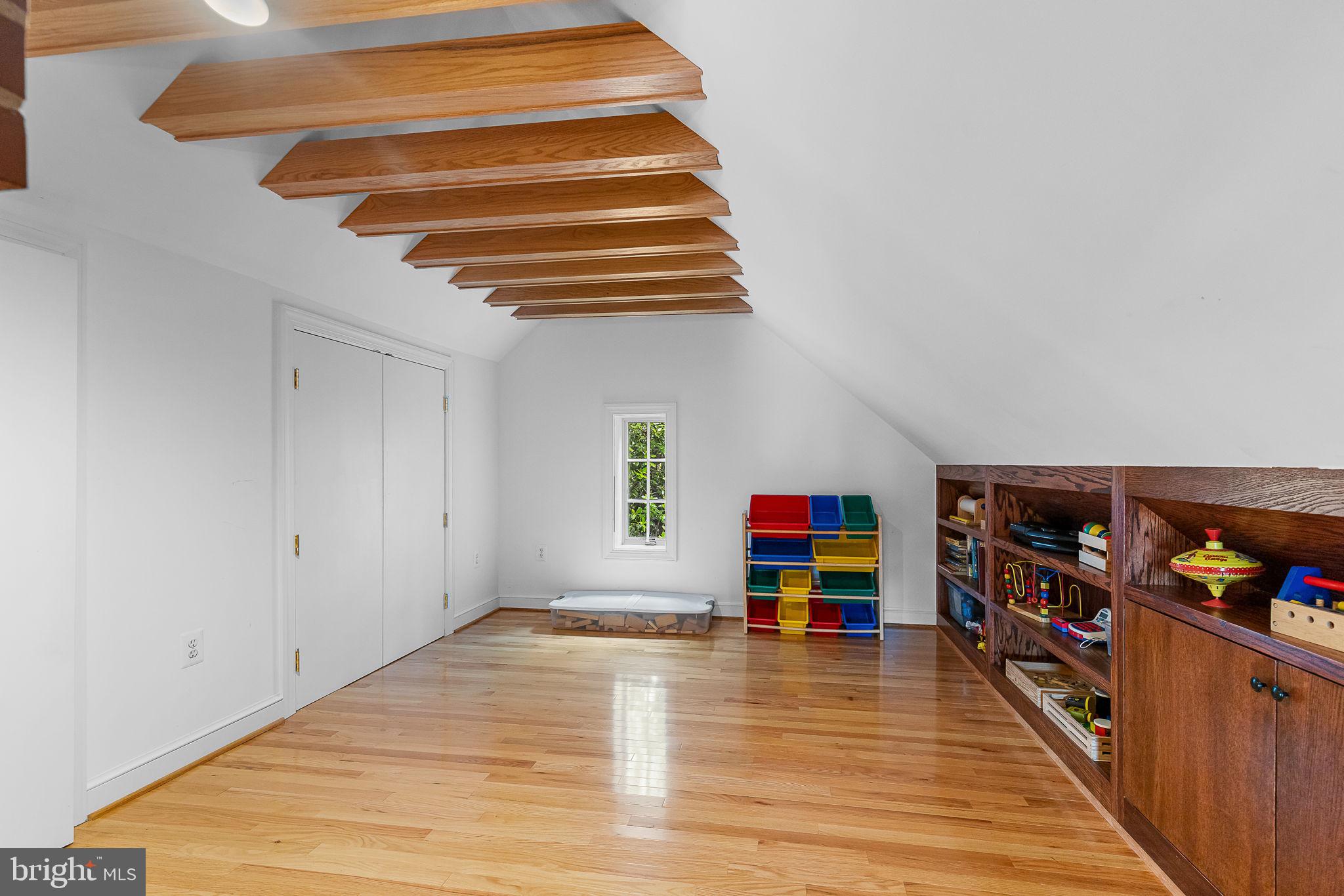 CLOVER - Residential