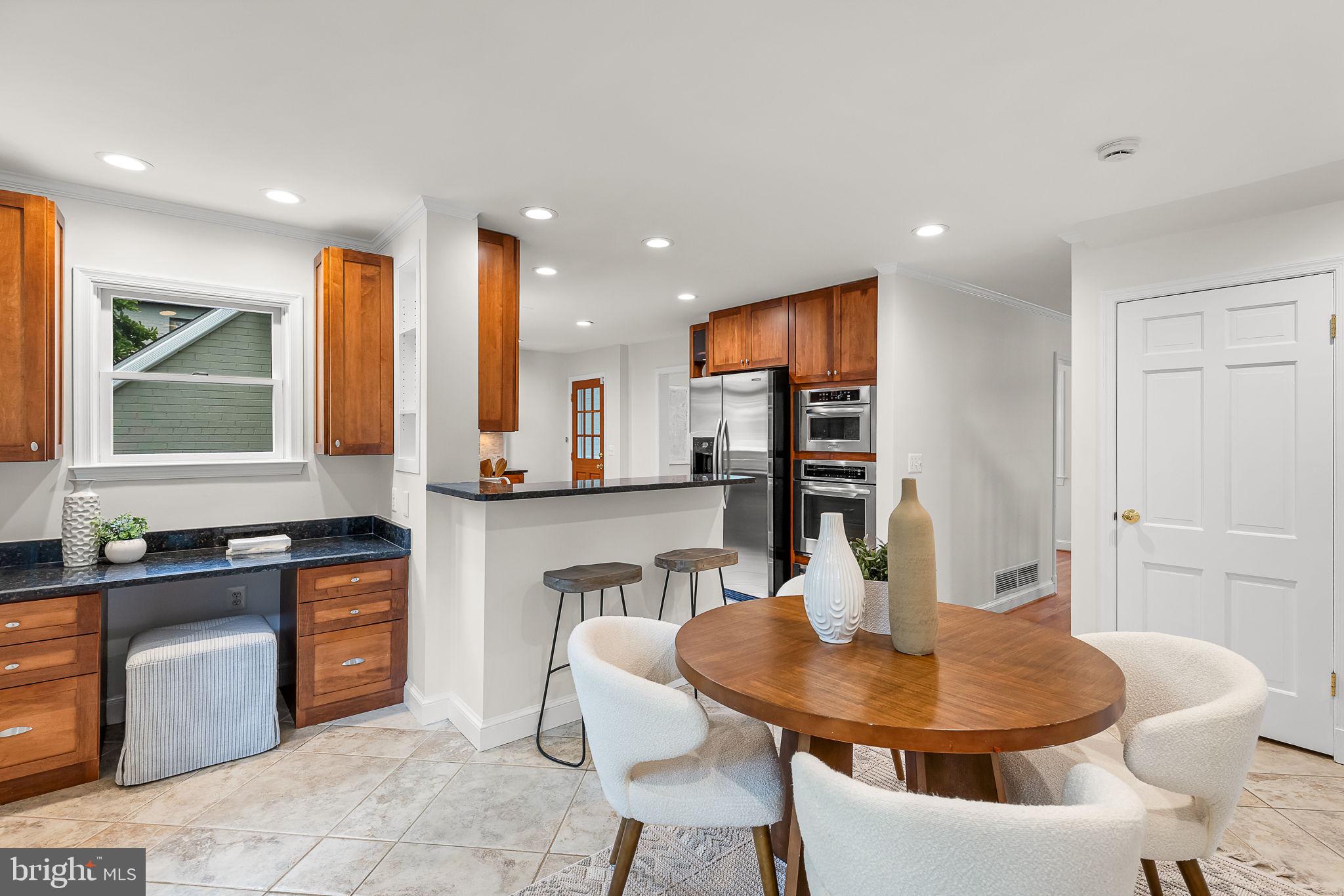 CLOVER - Residential