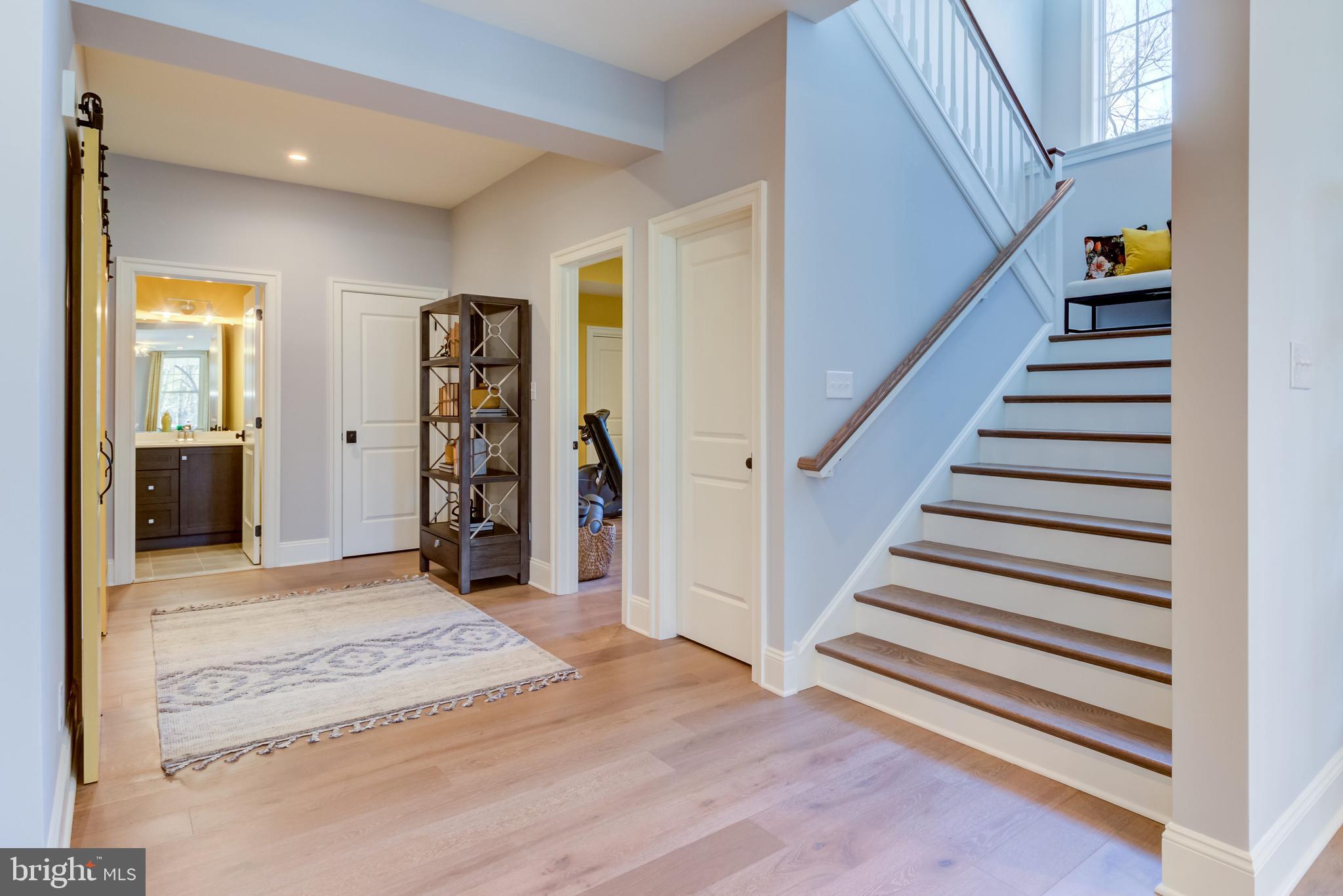 TIBURON - Residential