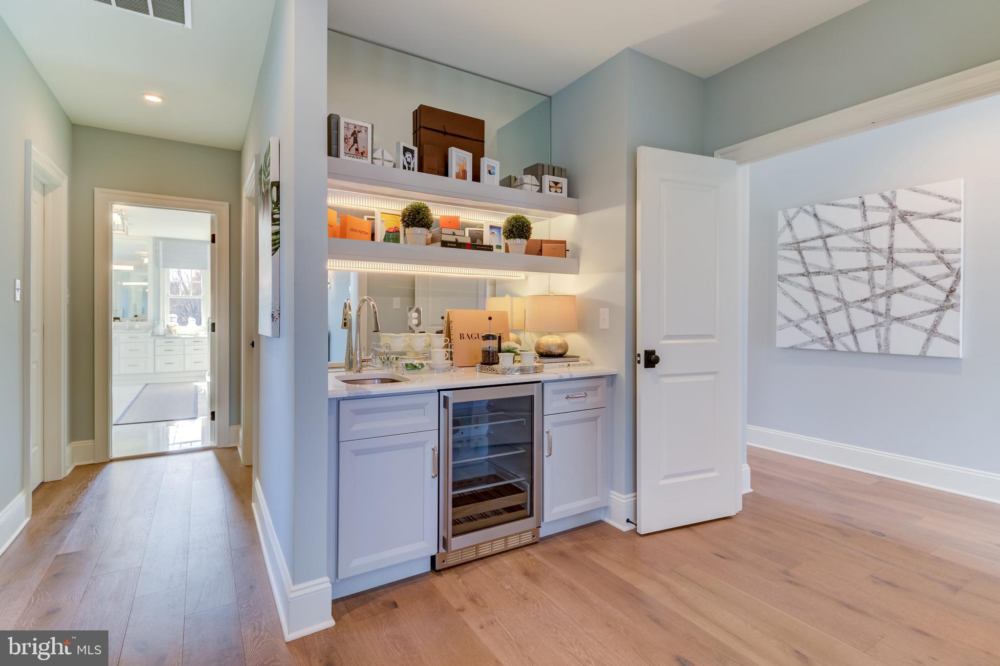 TIBURON - Residential