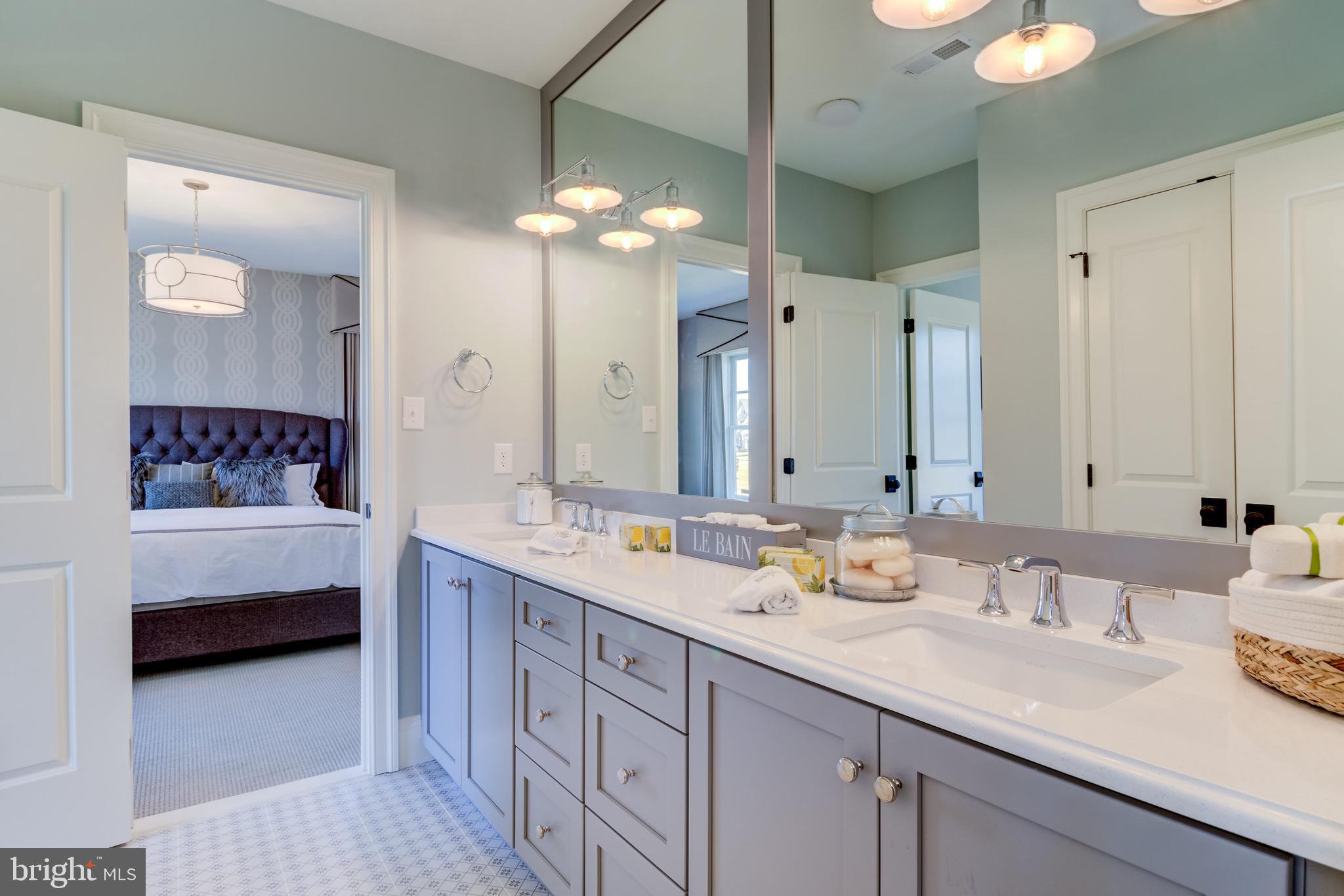 TIBURON - Residential