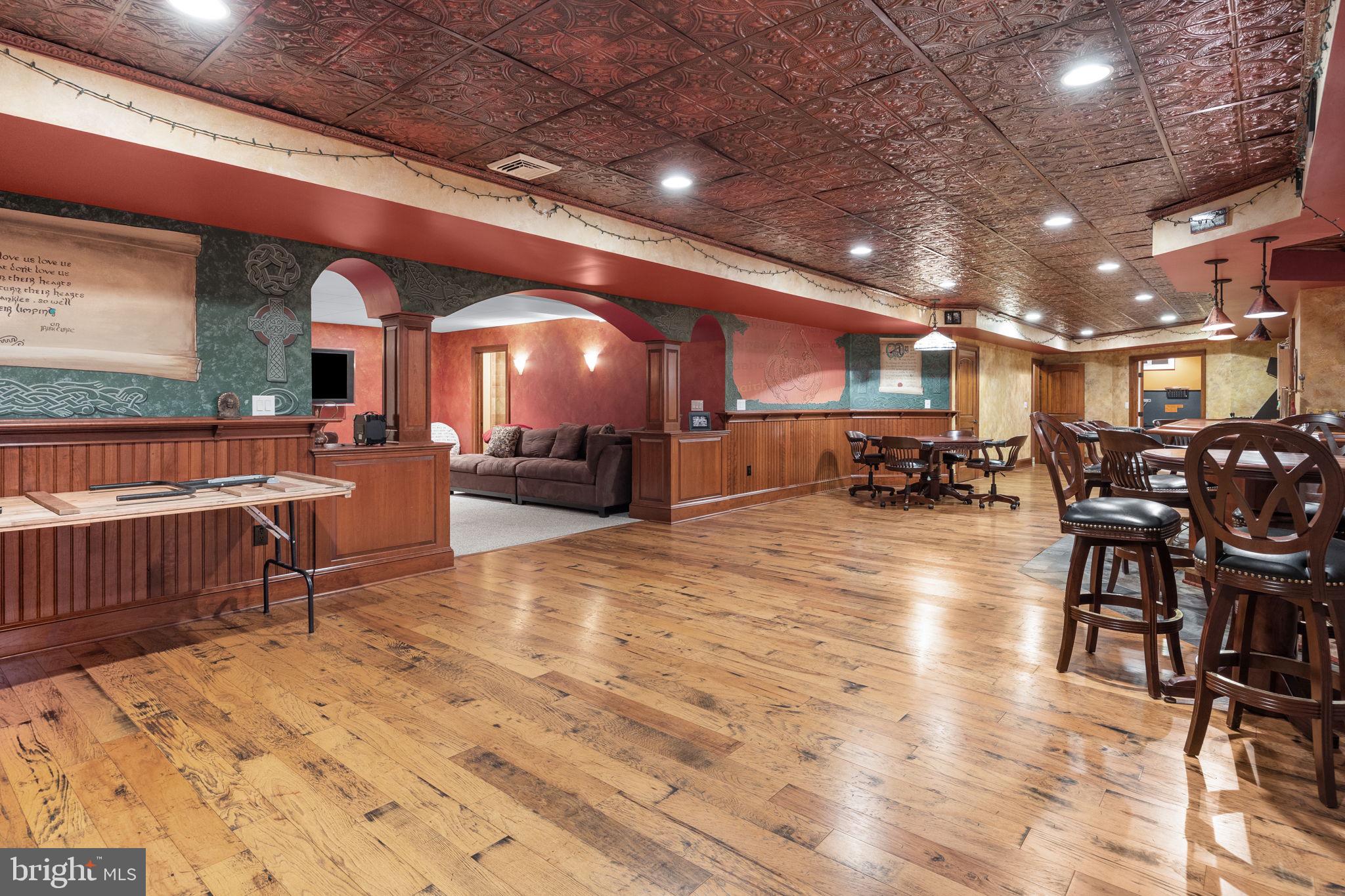 WOODS AT NORTHAMPTON - Residential