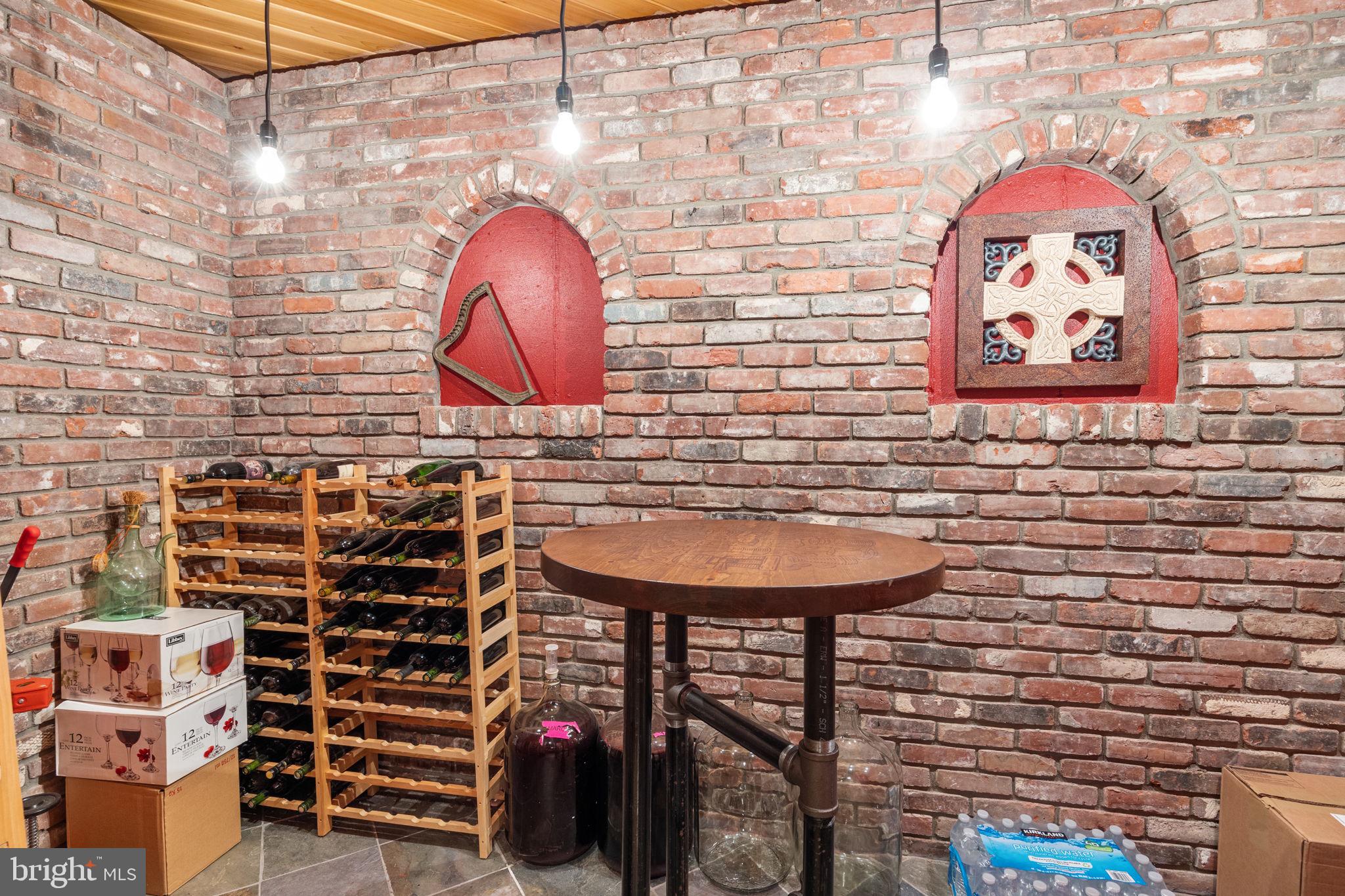 WOODS AT NORTHAMPTON - Residential