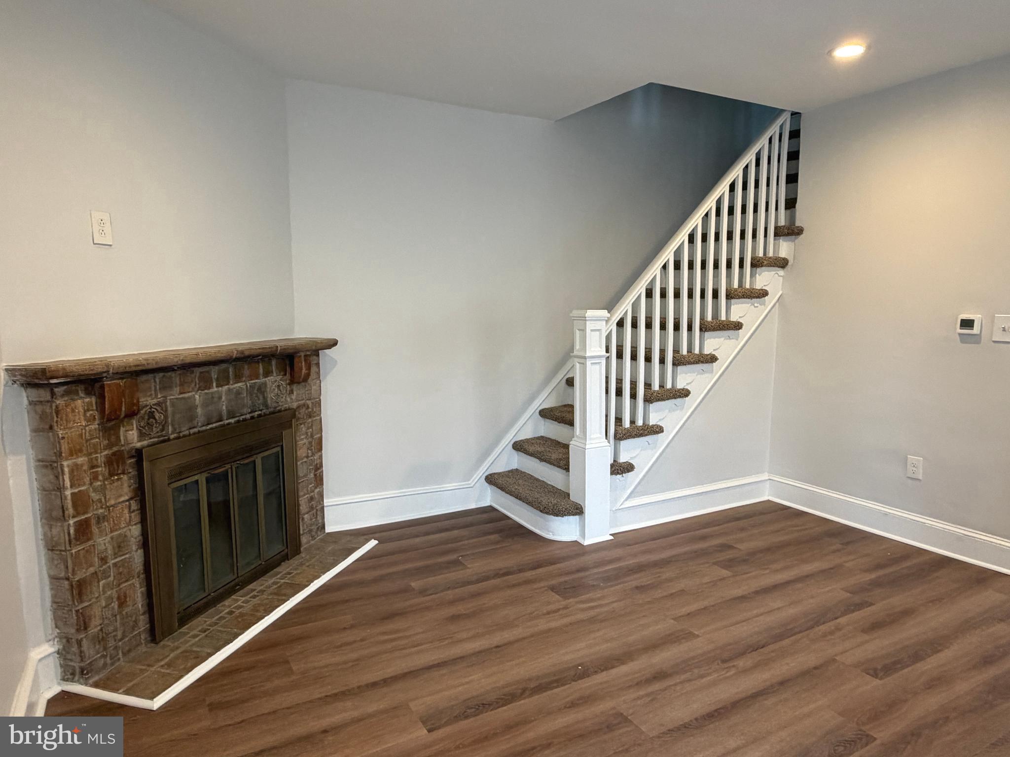 PENNWOOD - Residential Lease