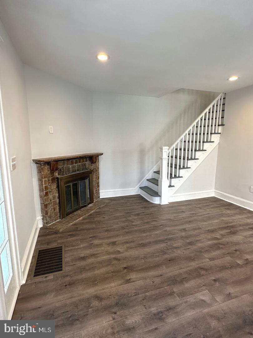 PENNWOOD - Residential Lease