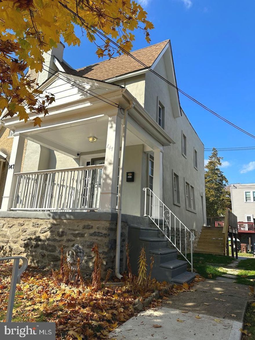Beautifully renovated twin home for rent in Lansdowne, PA, featuring a bonus finished lower-level room ideal for a 4th bedroom, home office, or flex space. This move-in ready rental offers modern updates, private parking, and in-unit laundry.

The home features a layout with updated flooring, fresh  paint, and a functional layout. The updated kitchen includes: White cabinets, Granite countertops, Stone backsplash, Tiled floors
 and Stainless steel appliances including a refrigerator, dishwasher and microwave. The upstairs offers three spacious bedrooms with ample closet space and natural light, along with a fully renovated bathroom with modern fixtures and a stylish vanity.

Additional features include the following: Finished basement / bonus room, In-unit washer and dryer, Private rear parking, Rear deck and front yard making this a move-in ready home situated on a quiet residential street with lots of street parking. 

Conveniently located near public transportation, regional rail, shopping, schools, and major highways, with easy access to Philadelphia.  Section 8 approved rental.

Schedule your showing today — updated Lansdowne rentals with parking and laundry are rarely available.