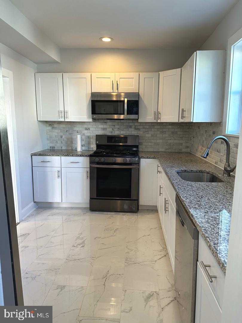 PENNWOOD - Residential Lease