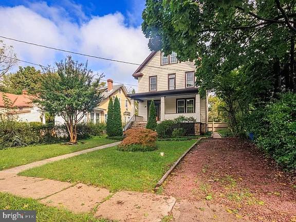 MOUNT WASHINGTON - Residential Lease