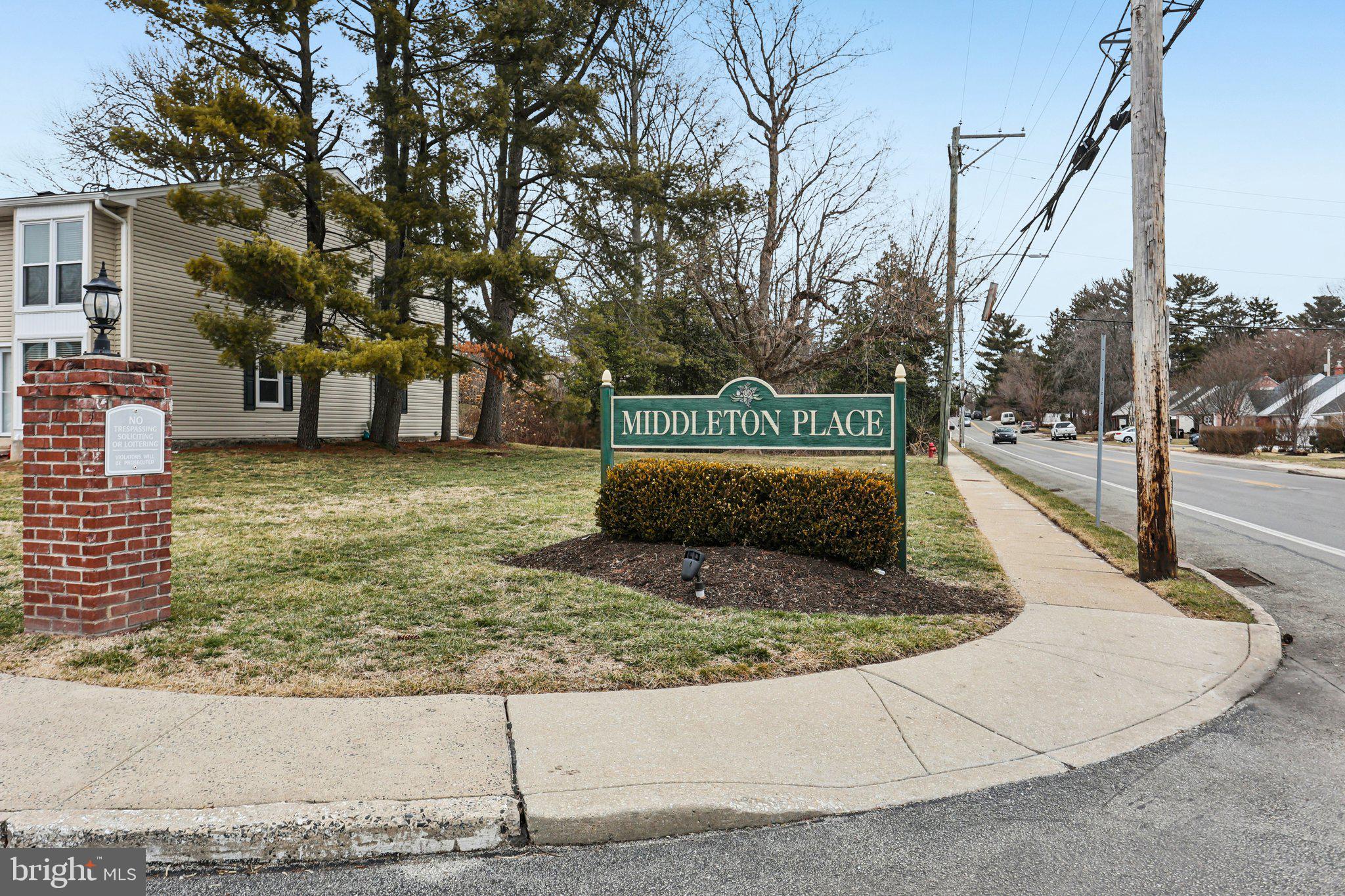 MIDDLETON PL - Residential