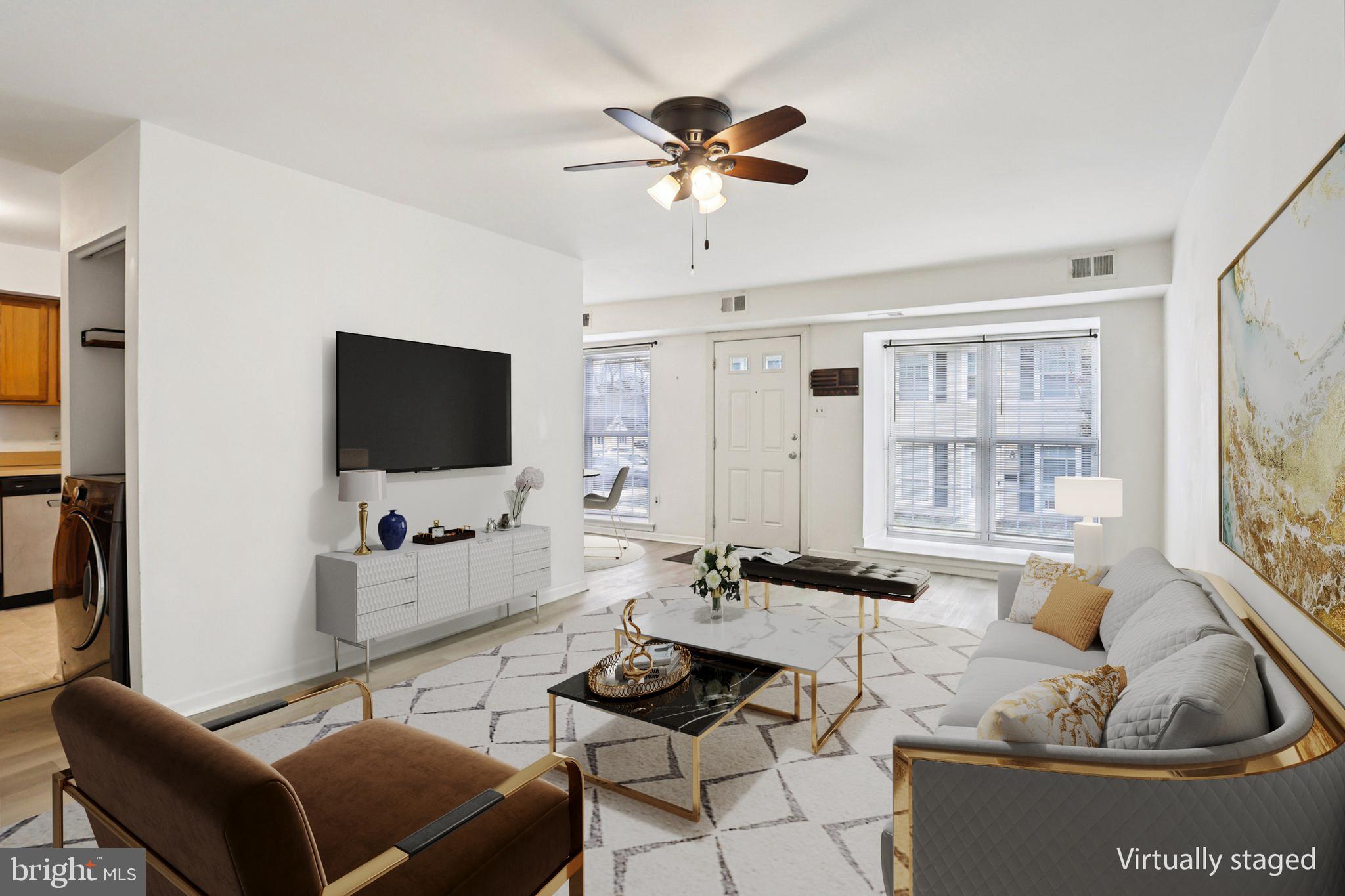 MIDDLETON PL - Residential