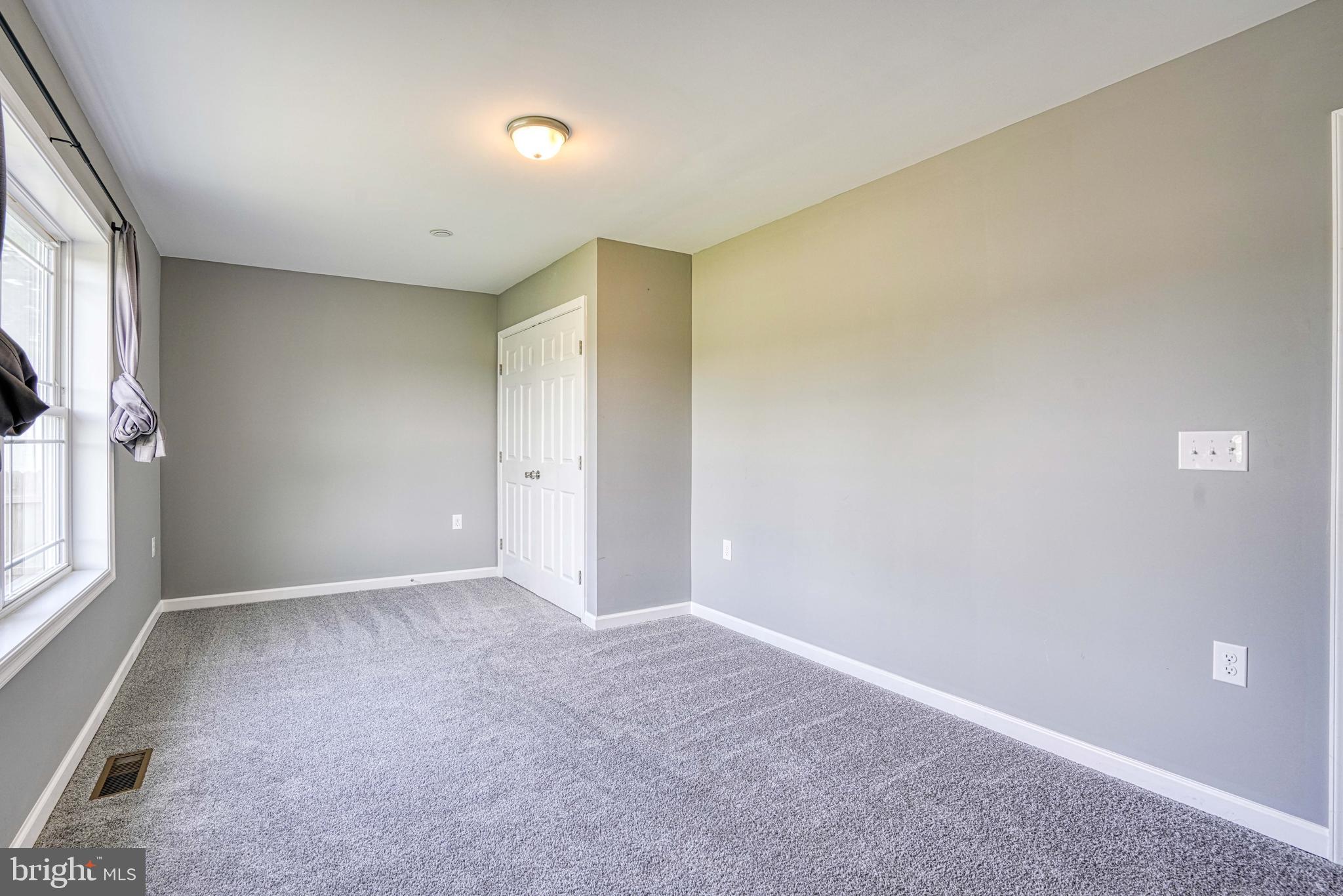 ROLLING ACRES - Residential