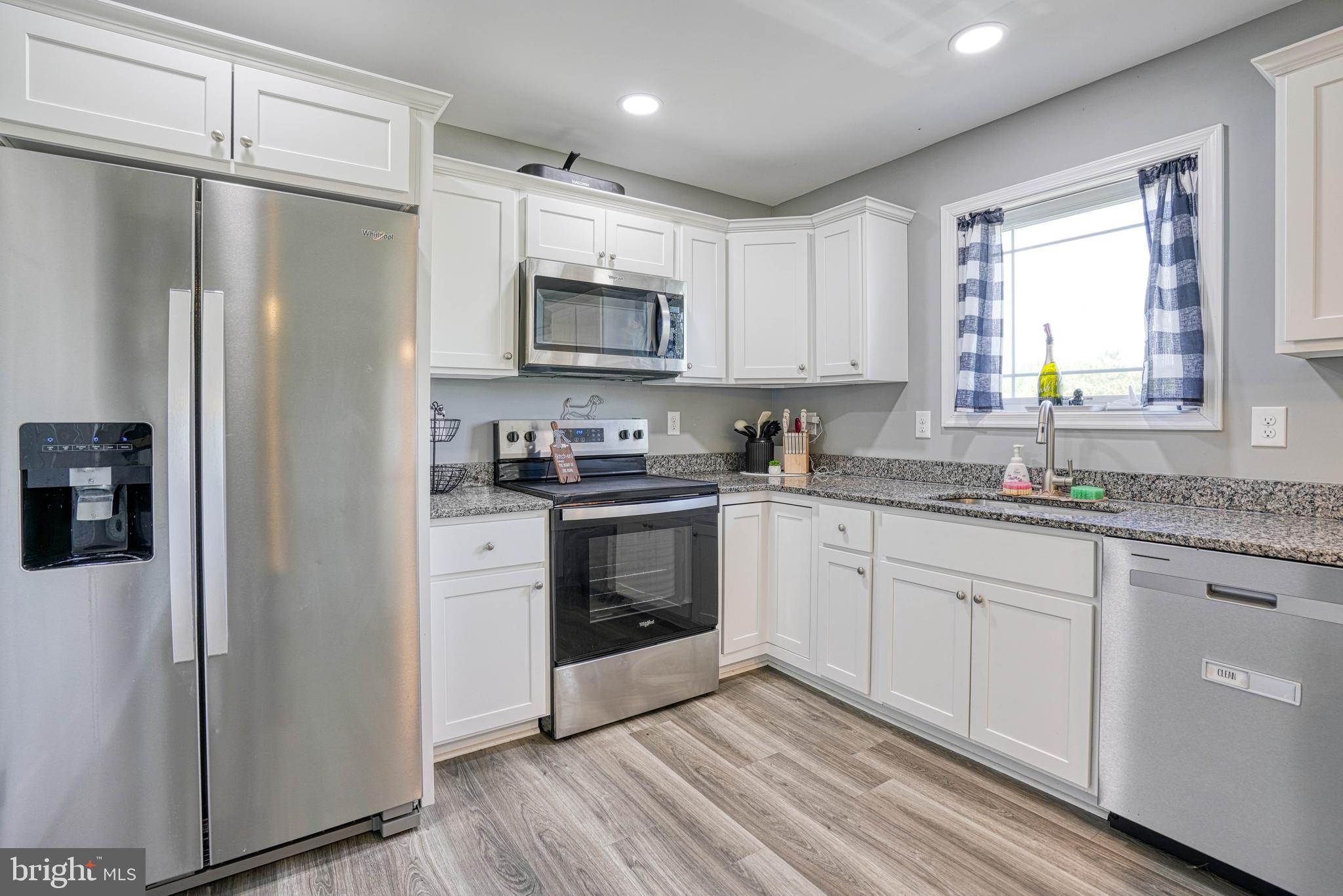 ROLLING ACRES - Residential