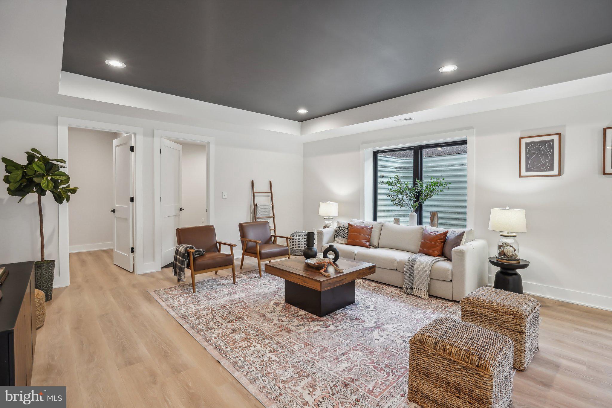 HOLMES - Residential