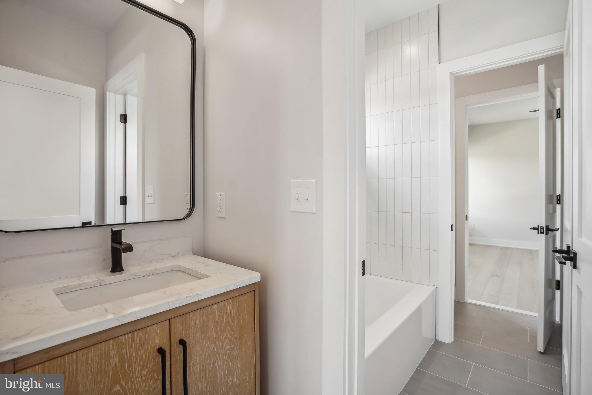 HOLMES - Residential