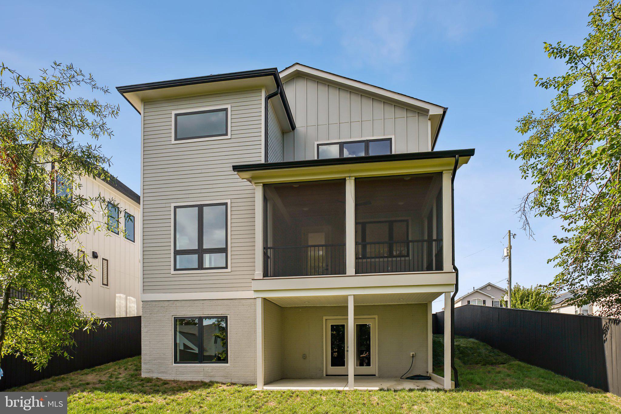 HOLMES - Residential