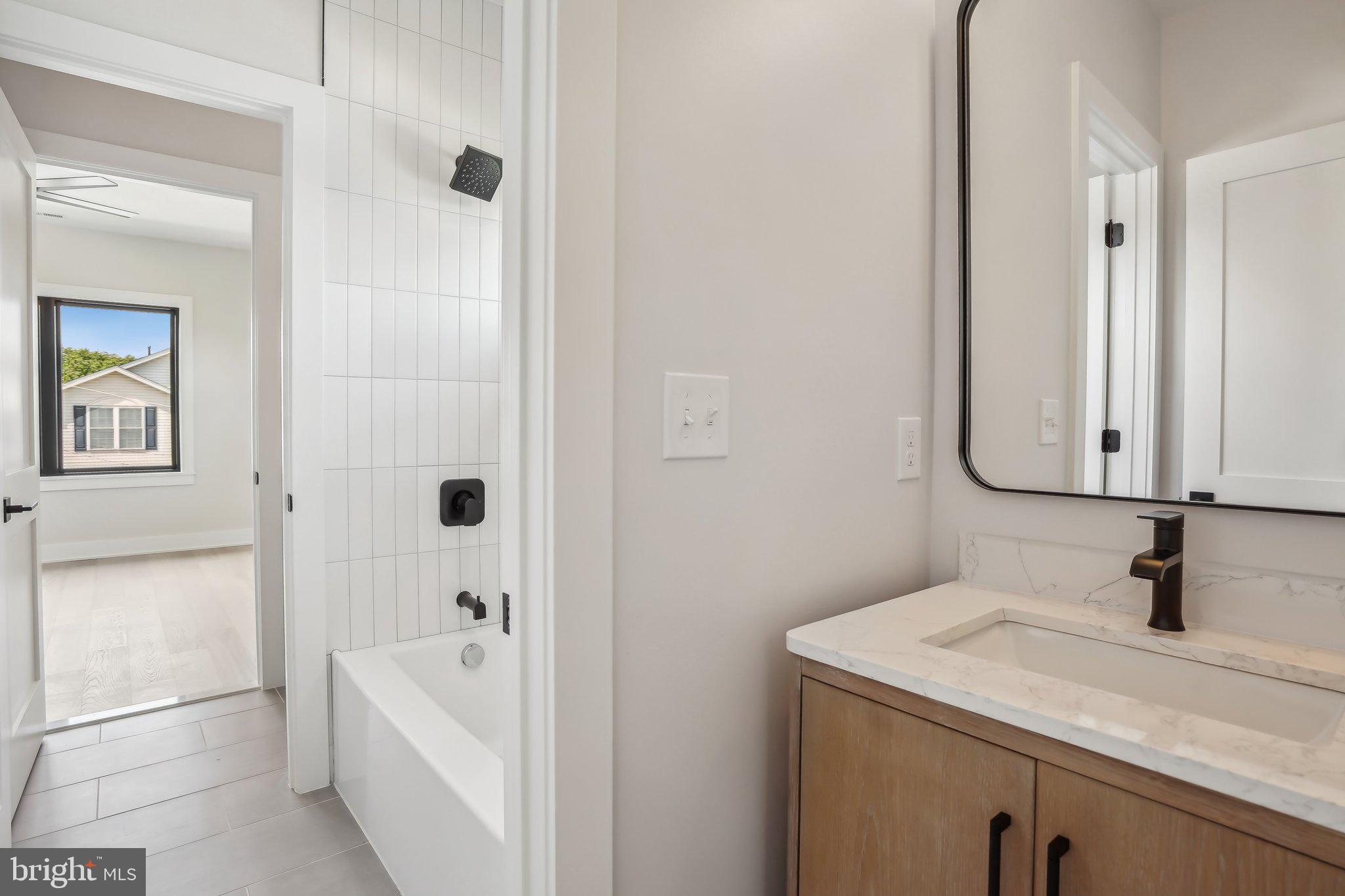 HOLMES - Residential