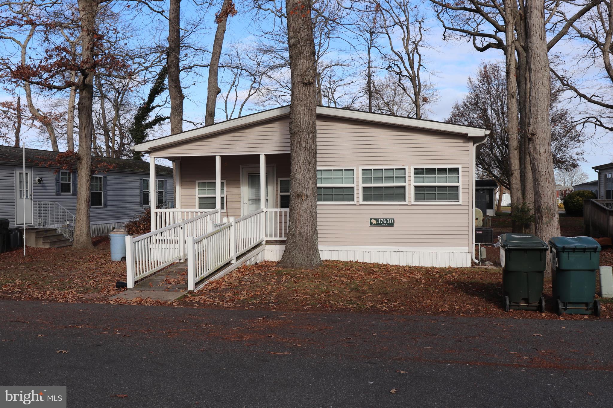 SHADY PARK - Residential