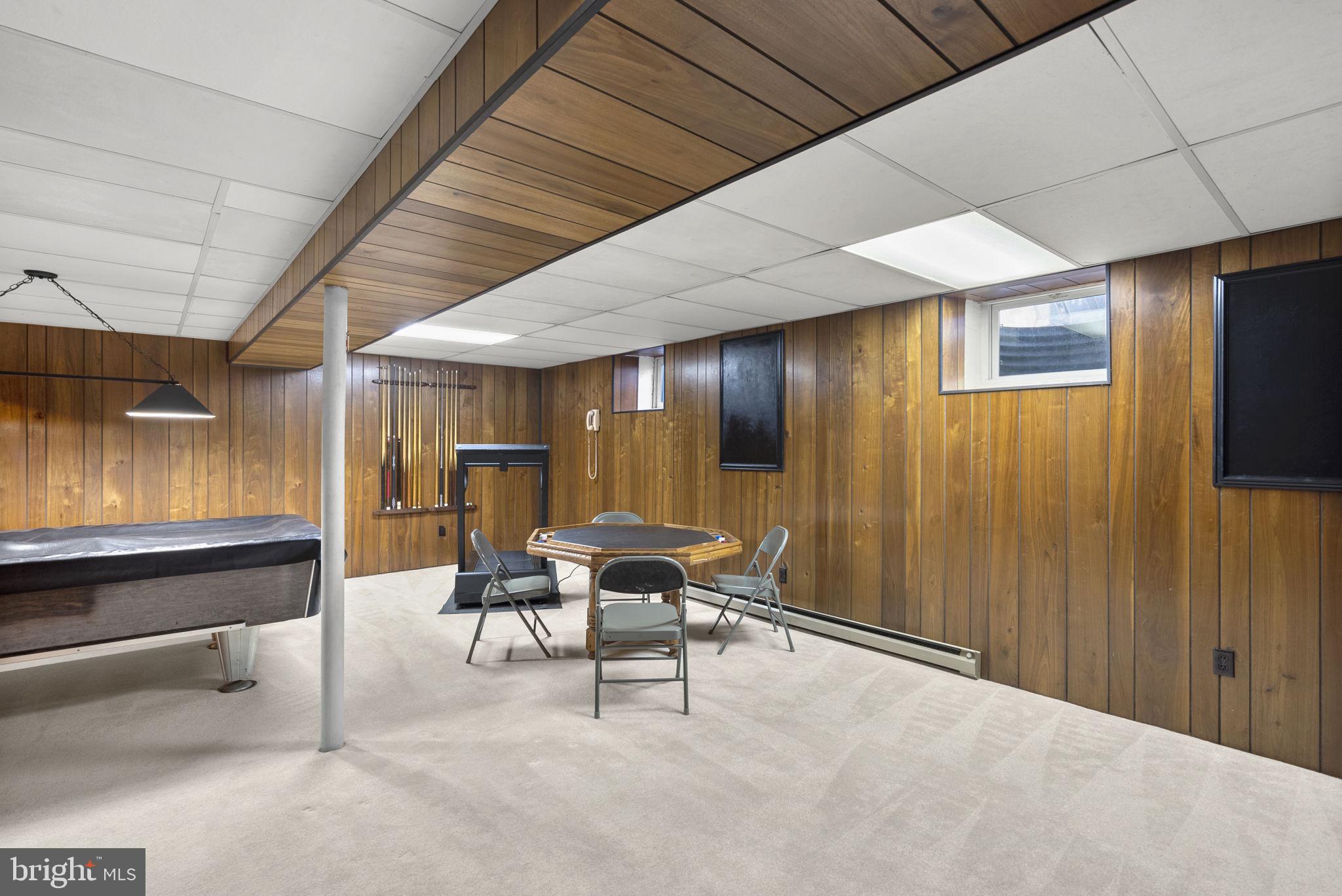 GUM SPRINGS FARM - Residential