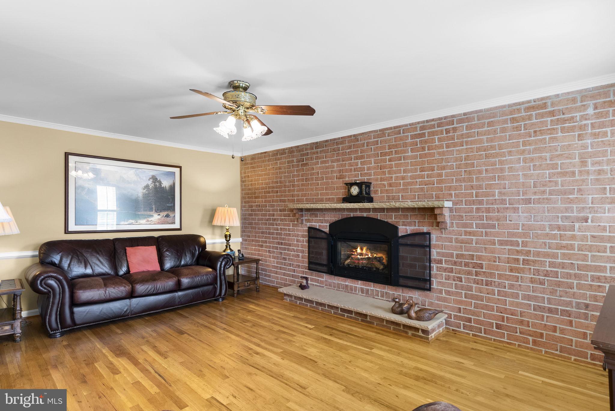 GUM SPRINGS FARM - Residential